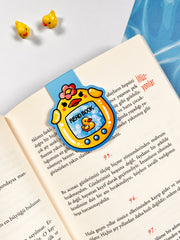 Tamagotchi Ördek Mıknatıslı Kitap Ayracı – Retro Dijital Pet “Read Book” Bookmark