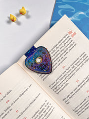Ouija Mavi Kalp Simli Hologramlı Mıknatıslı Kitap Ayracı – “Time to Read?” Gothic Bookmark